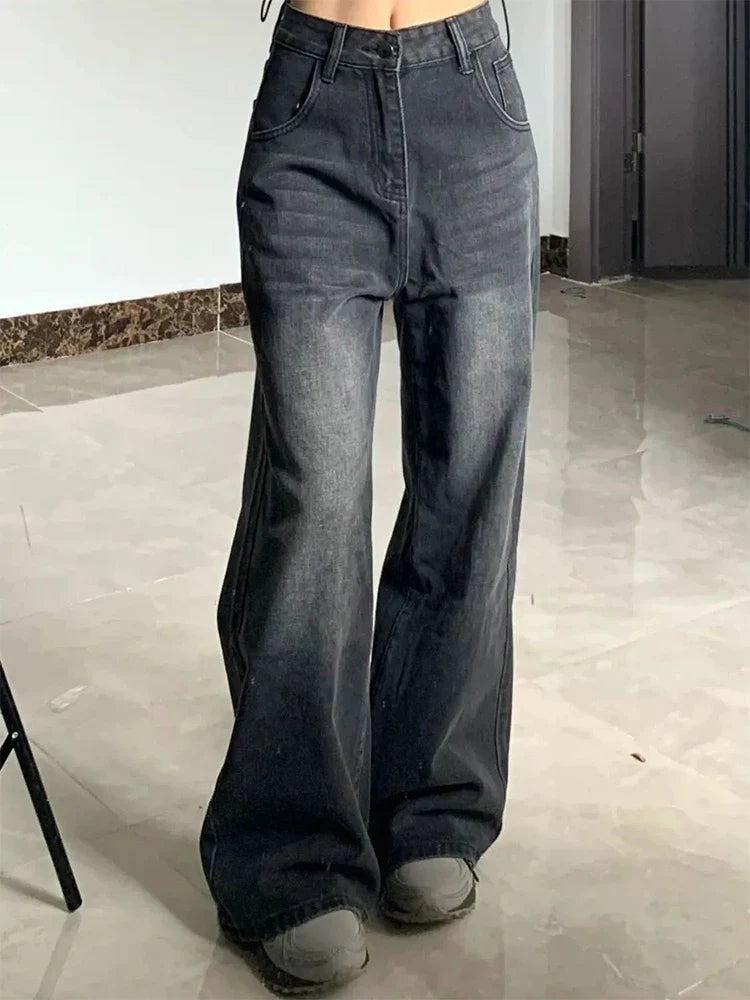 Relaxed Wide-Leg Denim Jeans