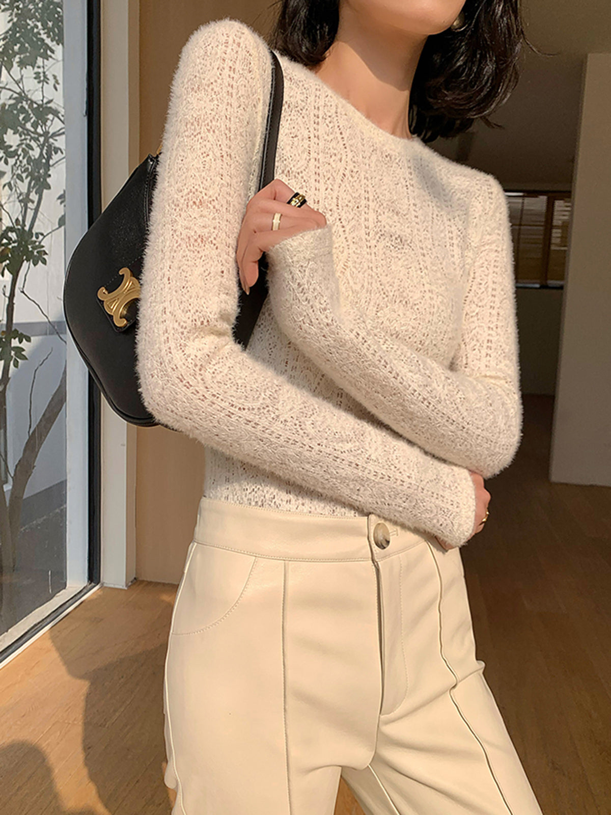Women's Crew Neck Floral Hollow Knit Long Sleeve Top