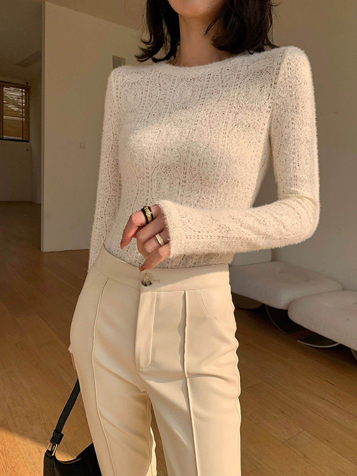 Women's Crew Neck Floral Hollow Knit Long Sleeve Top